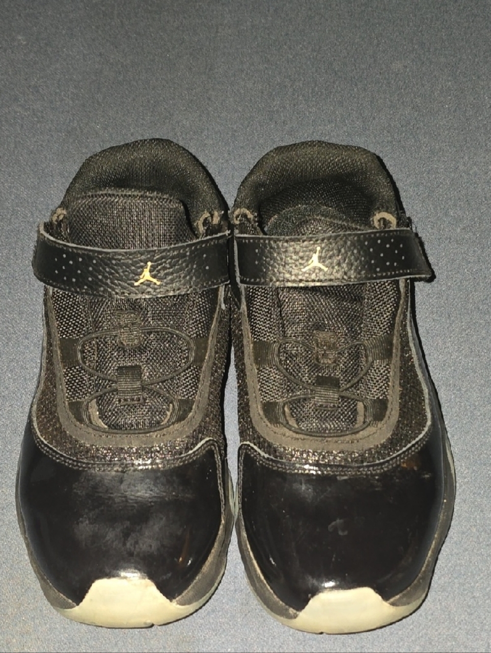 Nike Kids Black and White Velcro Athletic Sneakers
